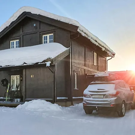 4 Bedroom Amazing In 펜션 Aseral
